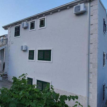 Apartment Villa Mirna 马卡尔斯卡 外观 照片